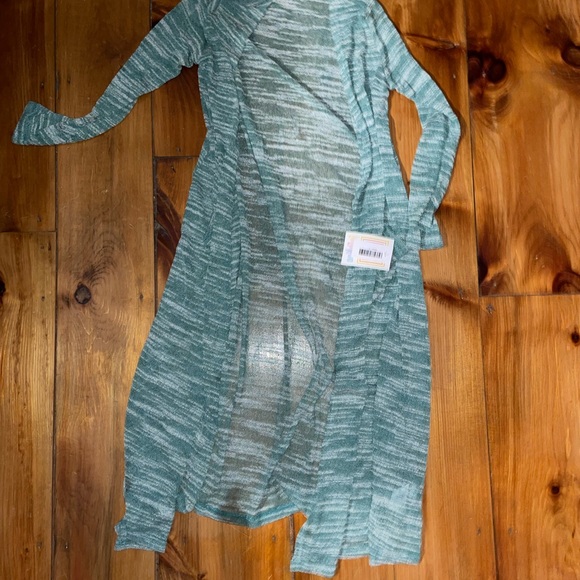 Lularoe lot size small - Picture 4 of 4